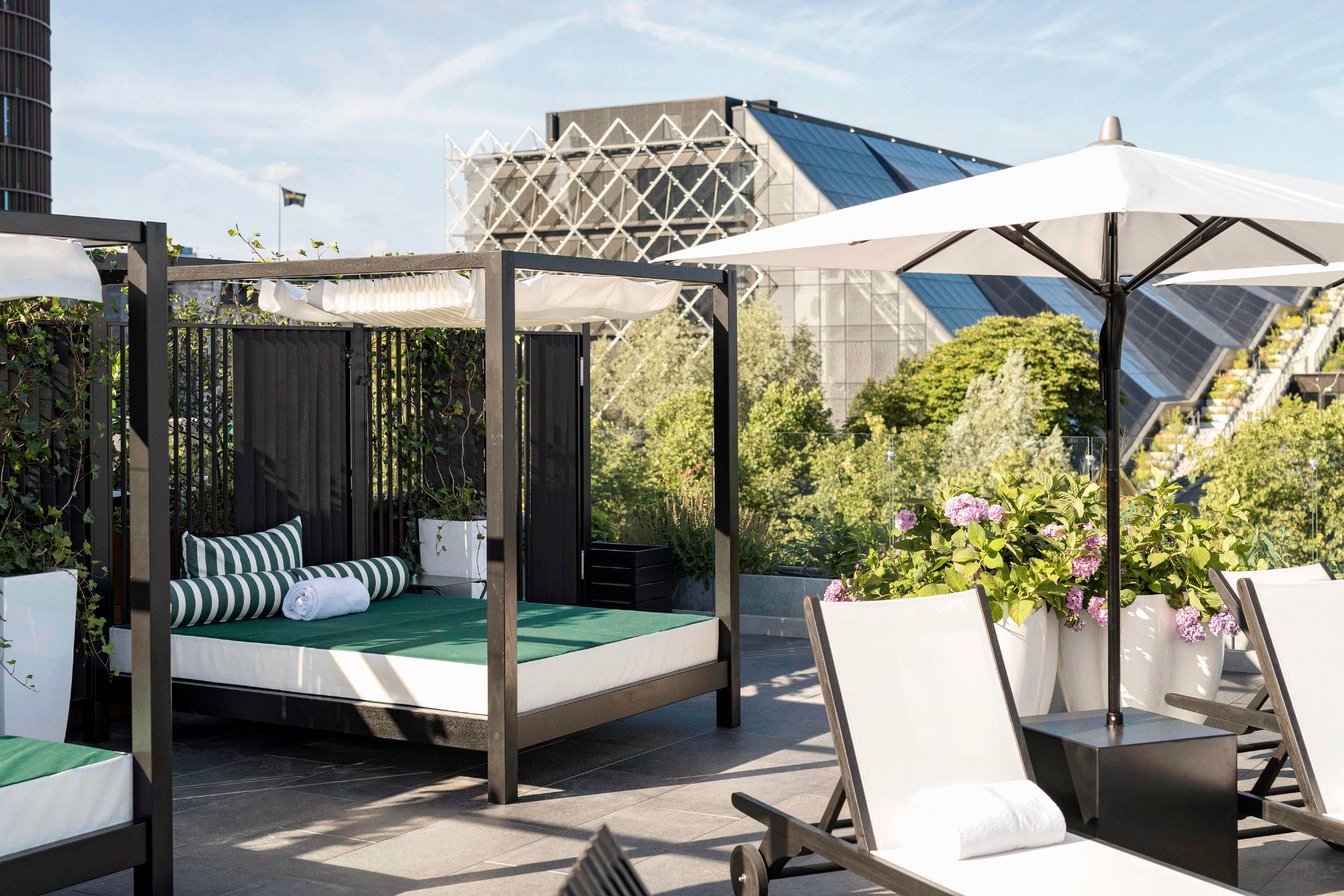 Tivoli-Nimb-Roof-28439